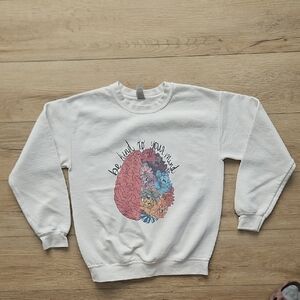 White Graphic Sweatshirt with Floral Design BE KIND TO YOUR MIND